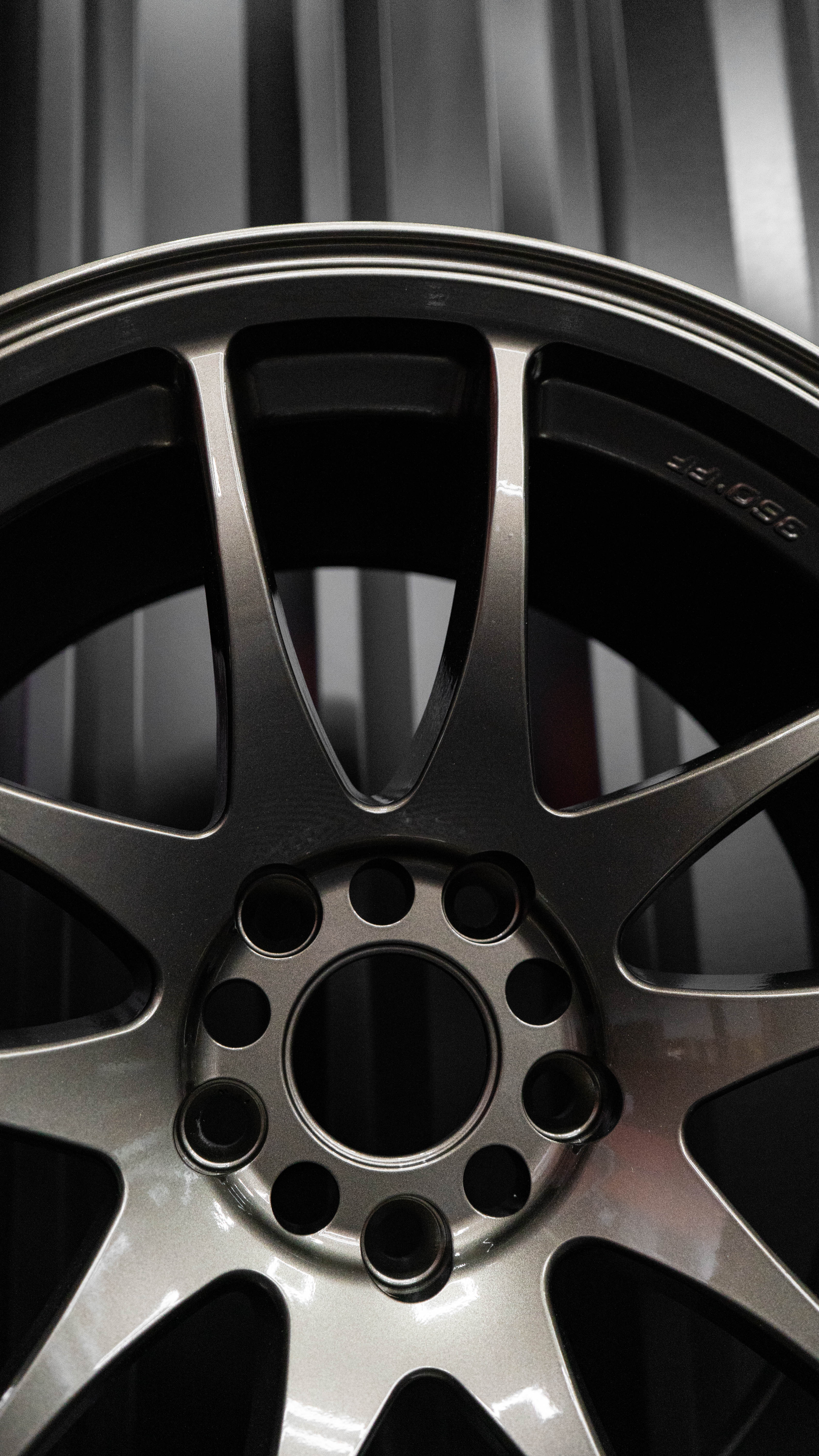 Rota Torque Flow-Forged, 18 x 9.5 inch, 5x114 PCD, ET35 in Bronze, Single Rim