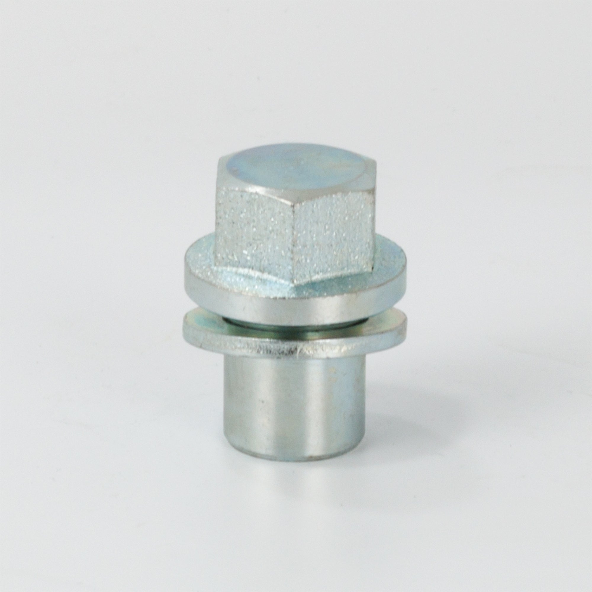 Titan 22mm Closed Hex 14x1.5 Wheel Nut fits Landrover/Range Rover Flat Seat (20mm Shank)