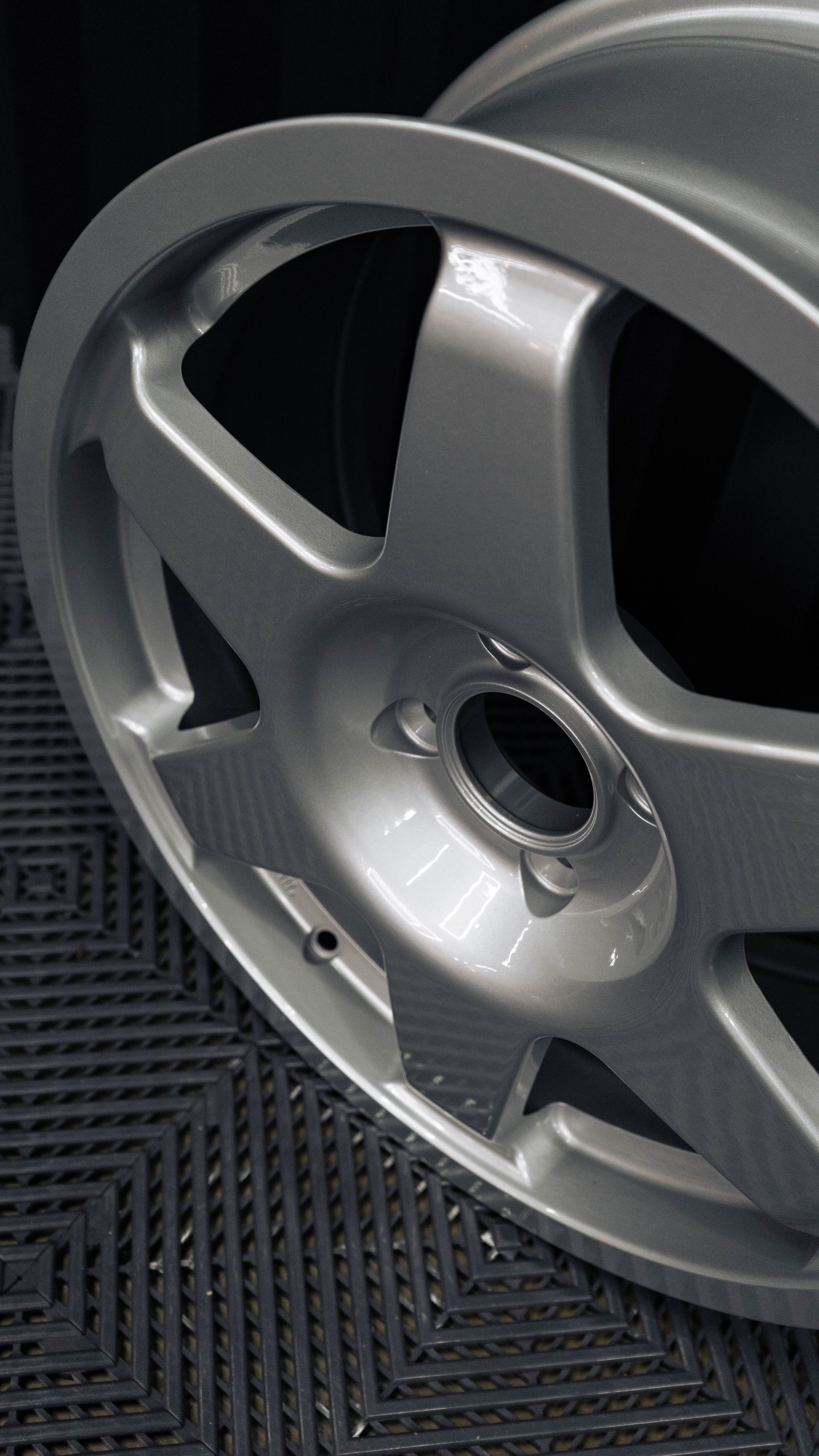 Rota Sprint, 18 x 8.5 inch, 5108 PCD, et40 in Silver Single Rim