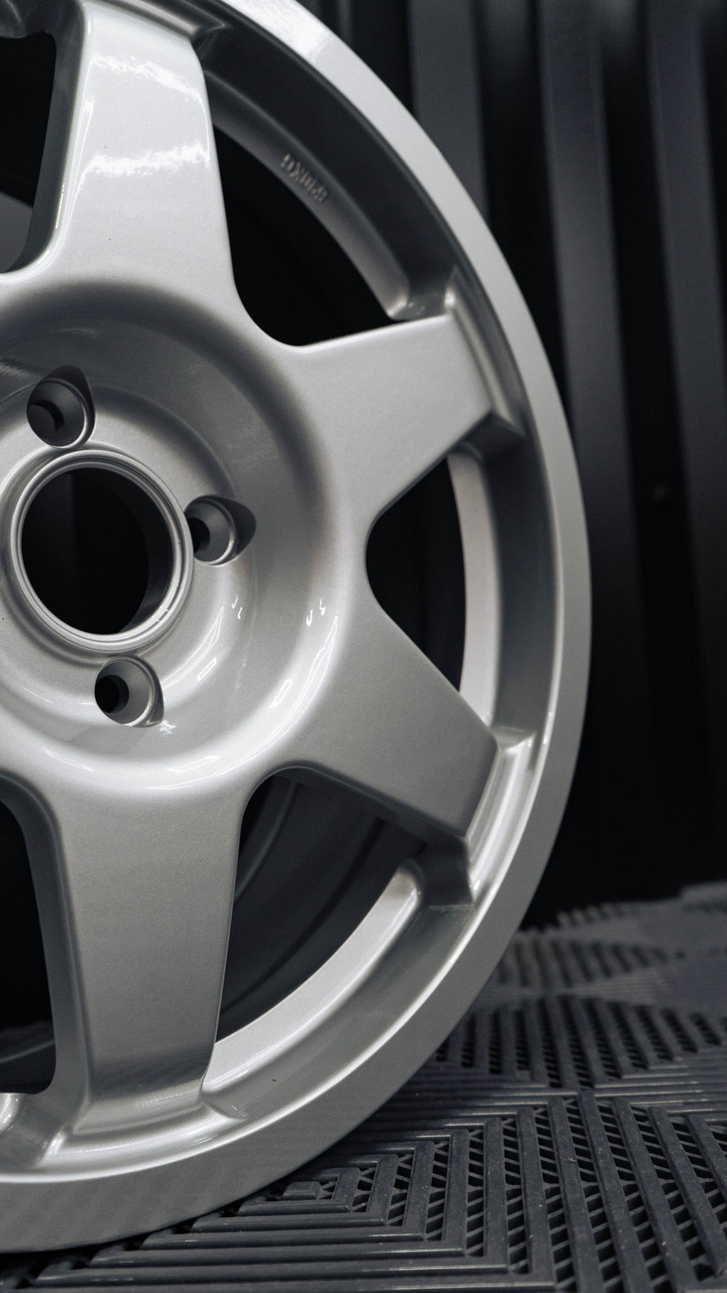 Rota Sprint,  18 x 8 inch, 4100 PCD, ET40 in Silver, Single Rim