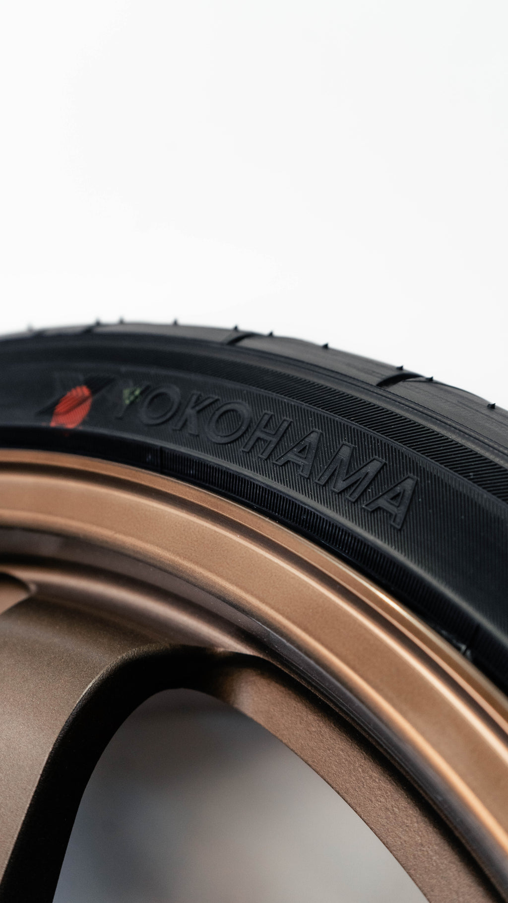 Rota Grid Flow-Forged, 18 x 8.5 inch, 5x120 PCD, ET35 in Sport Bronze, Single Rim