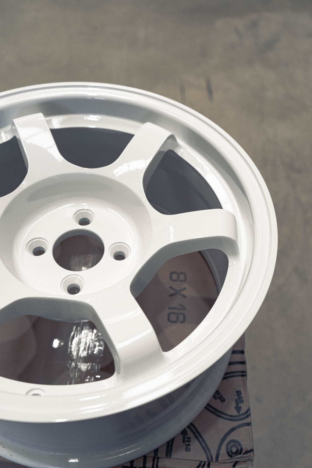 Rota Grid-V, 15 x 8 inch, 4114 PCD, ET0 White