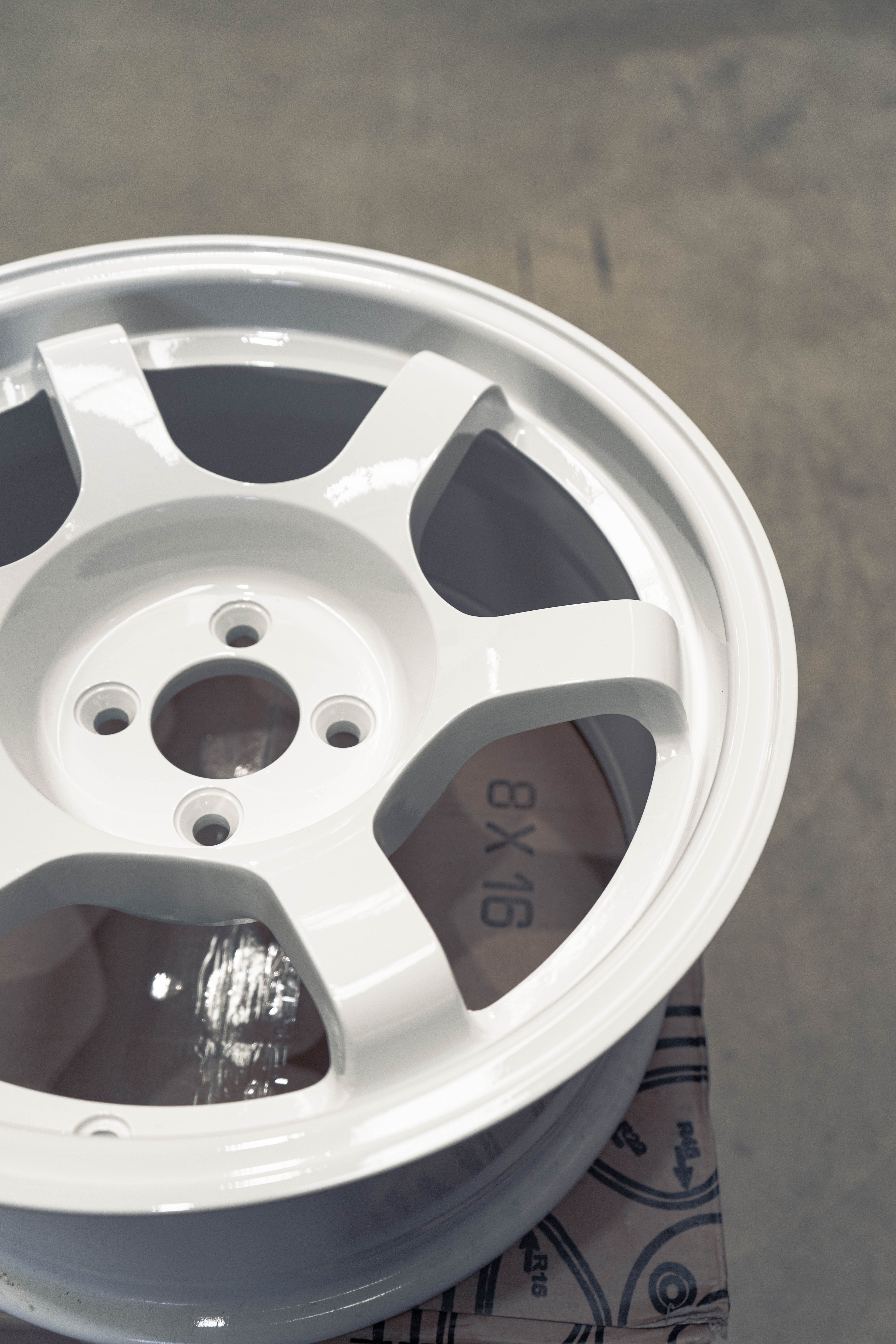 Rota Grid, 16 x 8 inch, 4100 PCD, ET10 White