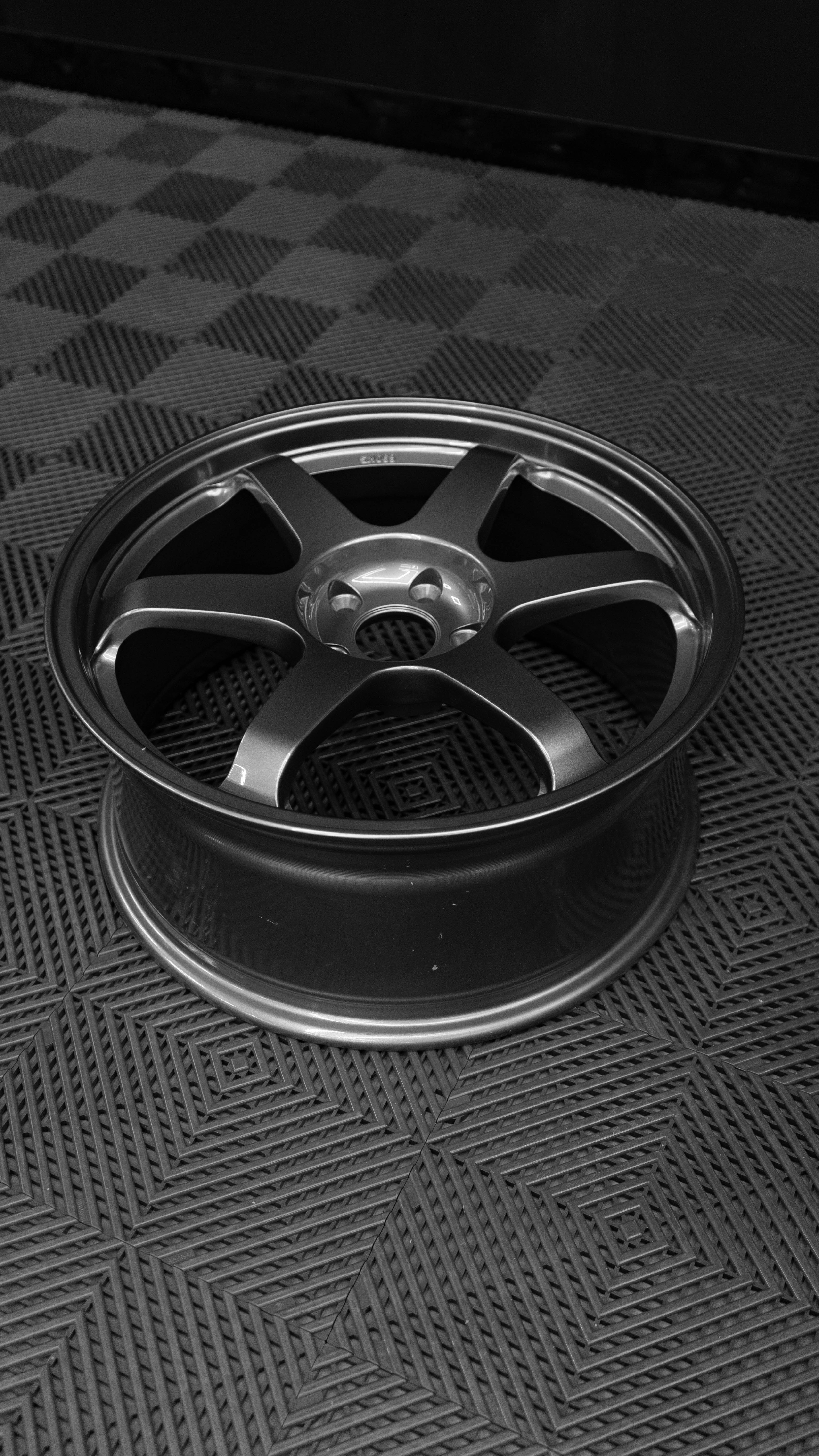 Rota GRID, 17 x 7.5 inch,4X108 PCD,ET25, SILVER