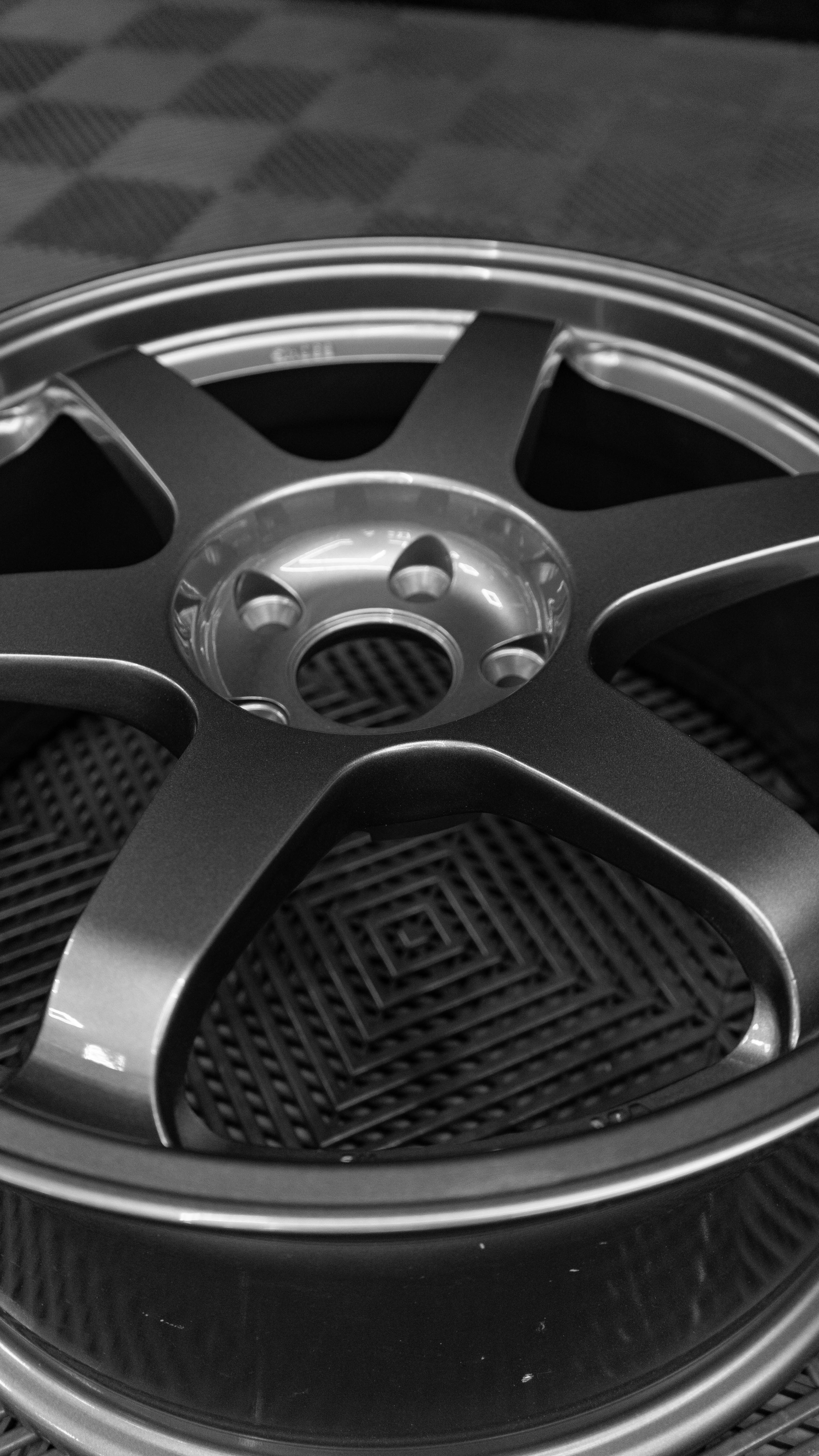 Rota GRID, 17 x 7.5 inch,4X108 PCD,ET25, SILVER