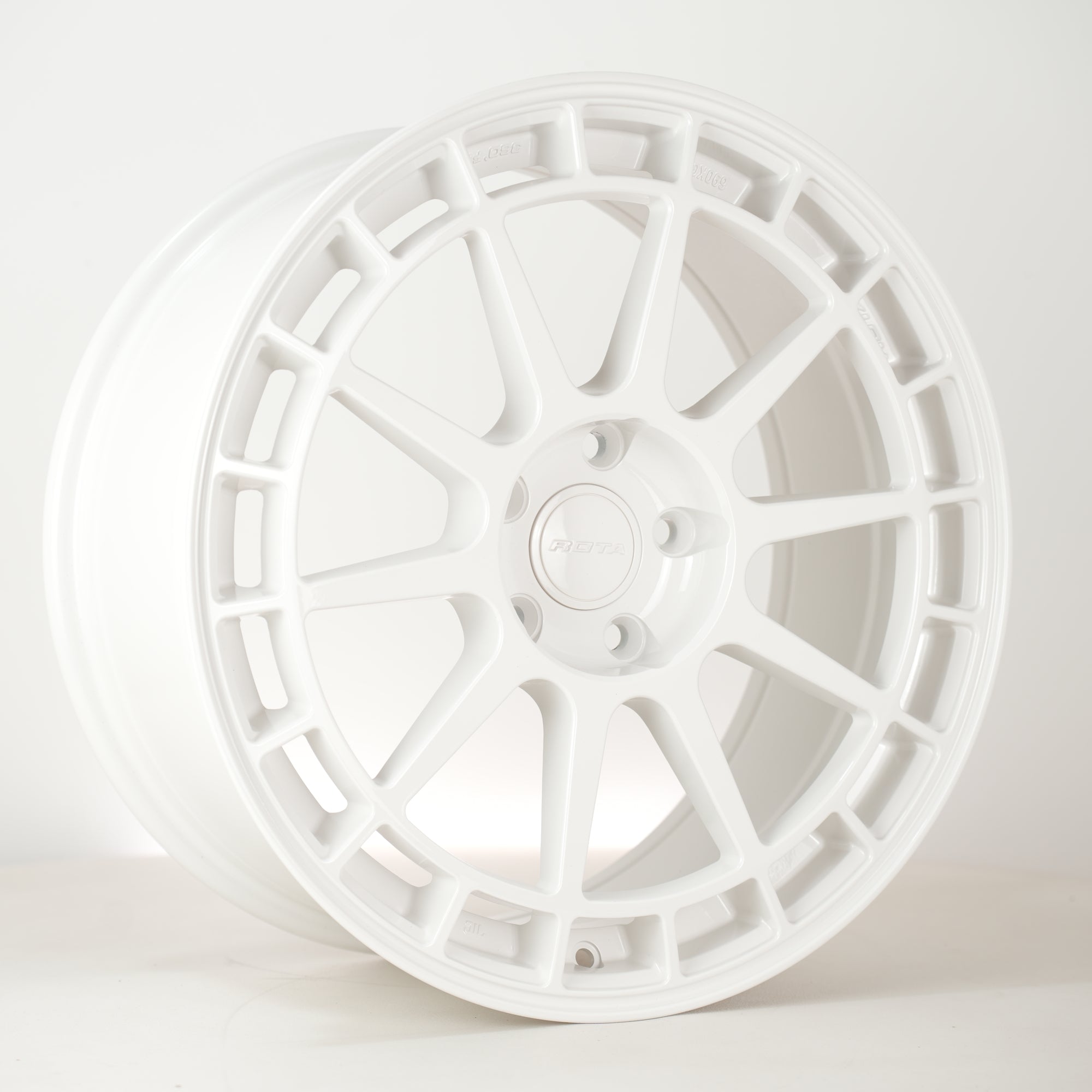 Rota Recce Flow-Forged, 18 x 8 inch, 4x108 PCD, ET40 in White, Single Rim
