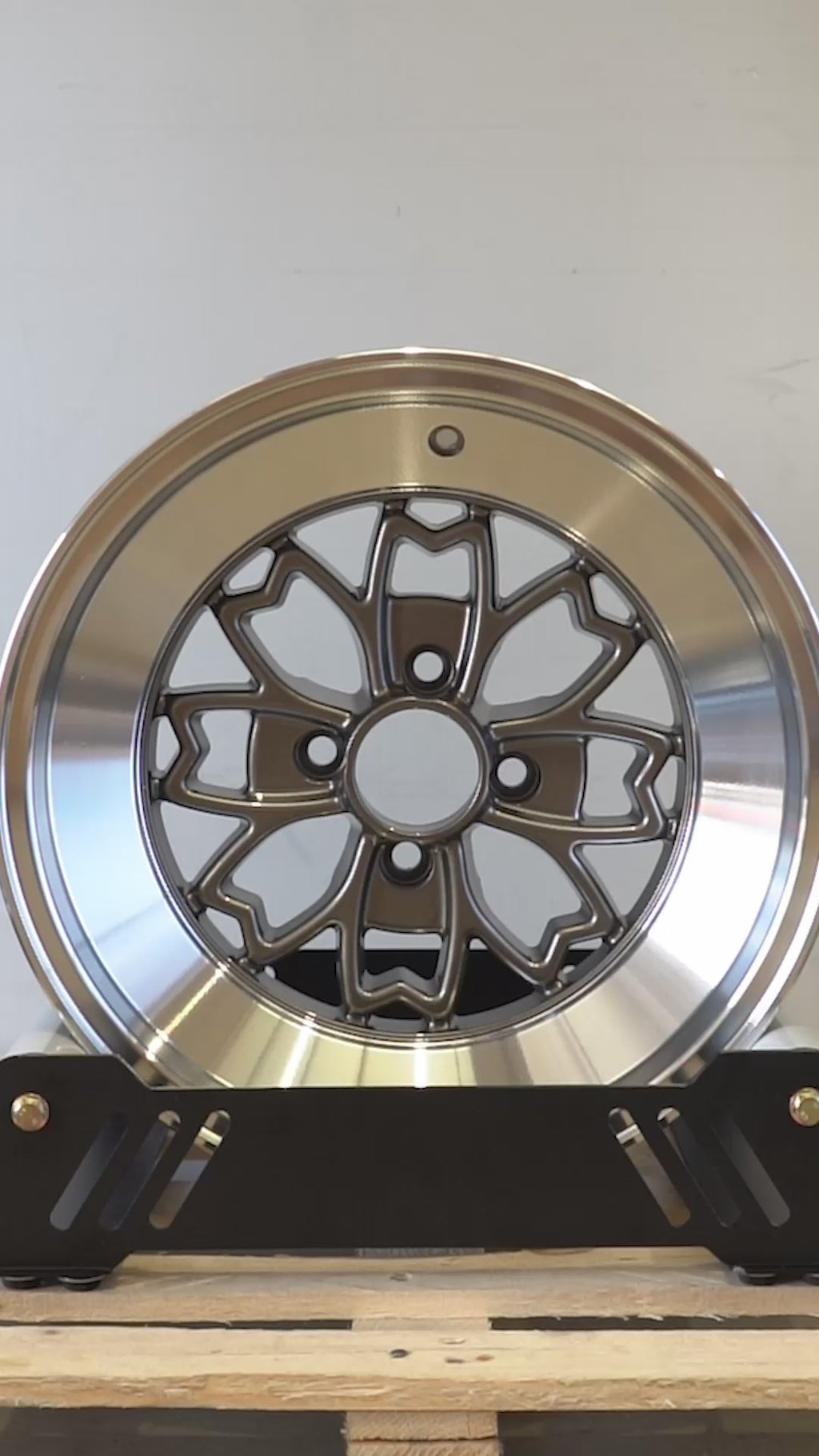 Rota Aleica, 15 x 8 inch, 4x100 PCD, ET0 in Bronze with Polished Lip, Single Rim