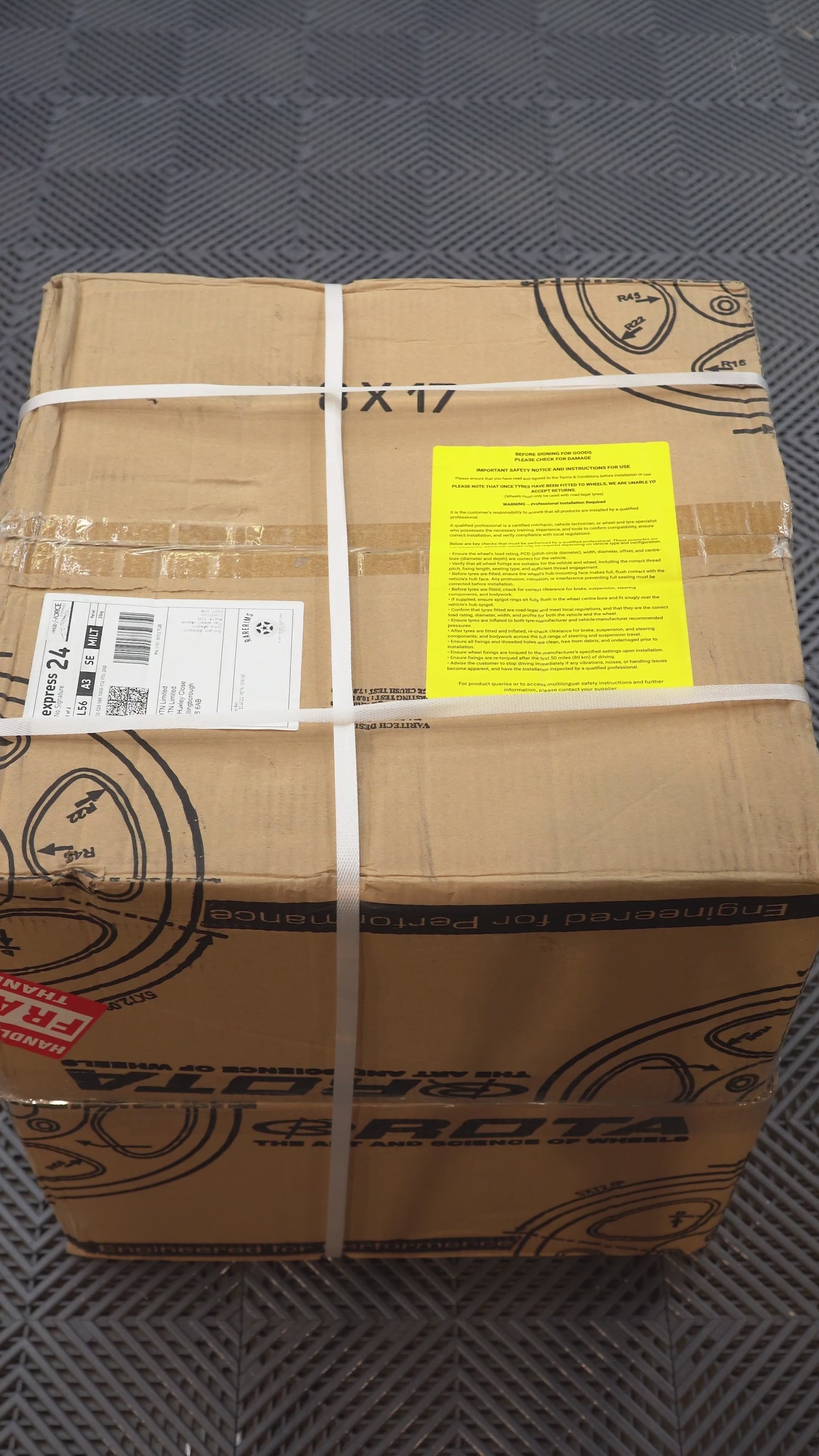 Rota Sprint, 18 x 8 inch, 5120 PCD, et45 in Silver Single Rim