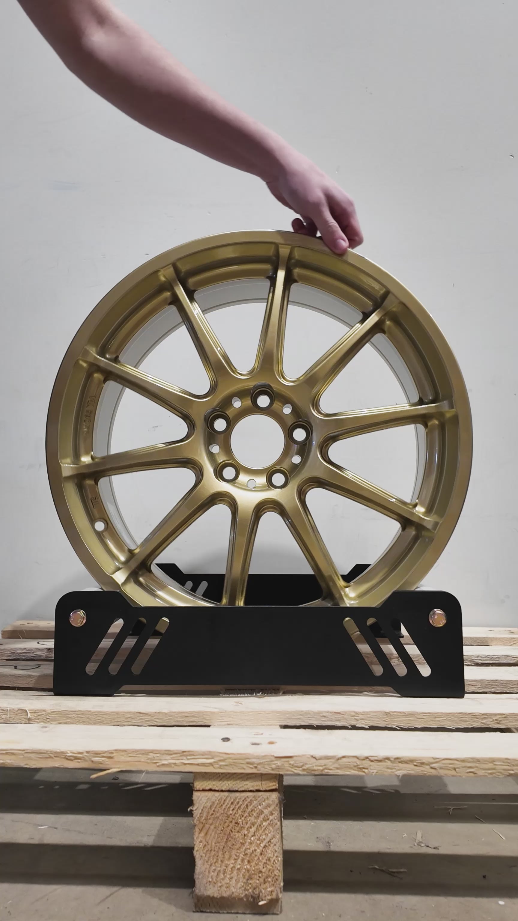 Rota Gra, 18 x 7.5 inch, 5100 PCD, ET48 Gold